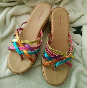 Sonoma colorful wedges